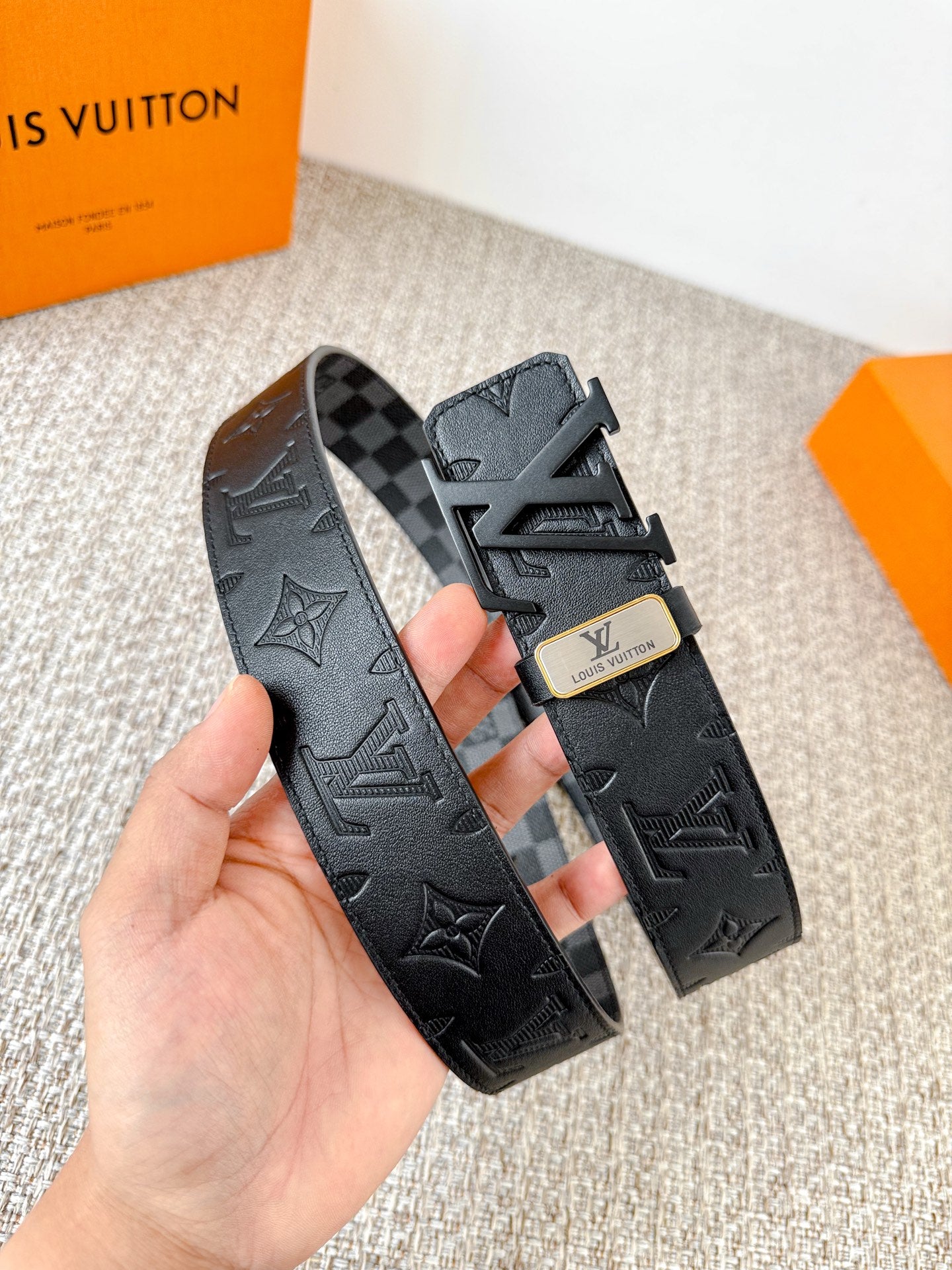 China Replica LV Belts 49usd Only