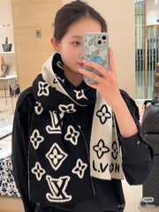 China Replica LV Scarf 50usd Only
