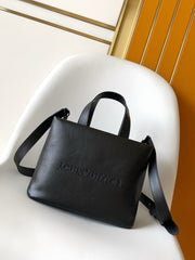 China Replica LV Handbags 138usd Only