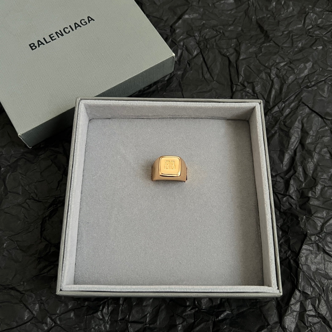 China Replica Balenciaga Rings 42usd Only