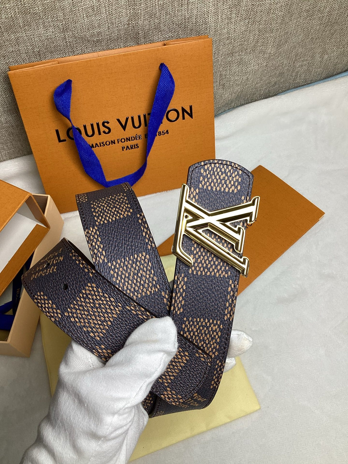 China Replica LV Belts 49usd Only