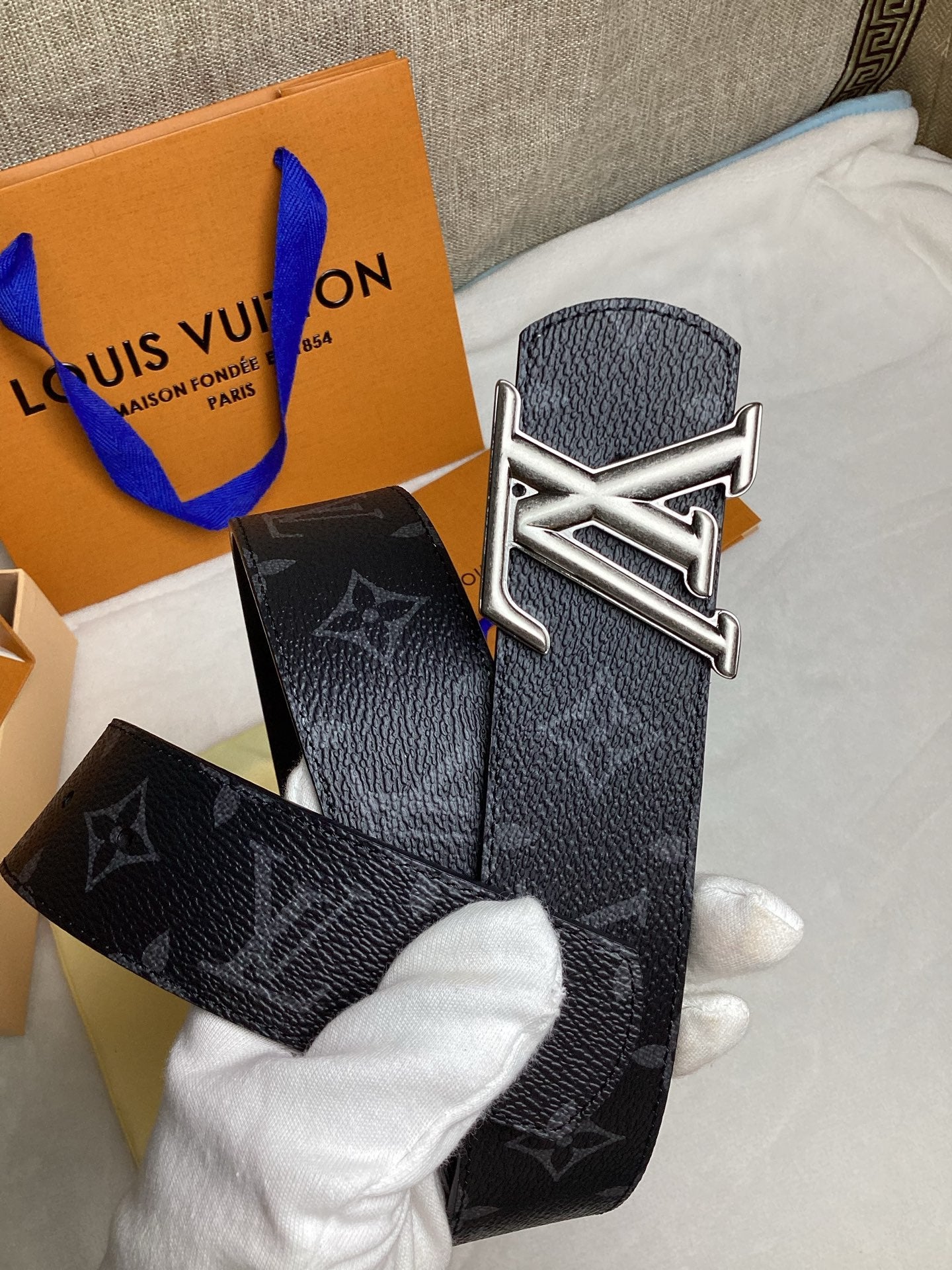 China Replica LV Belts 49usd Only