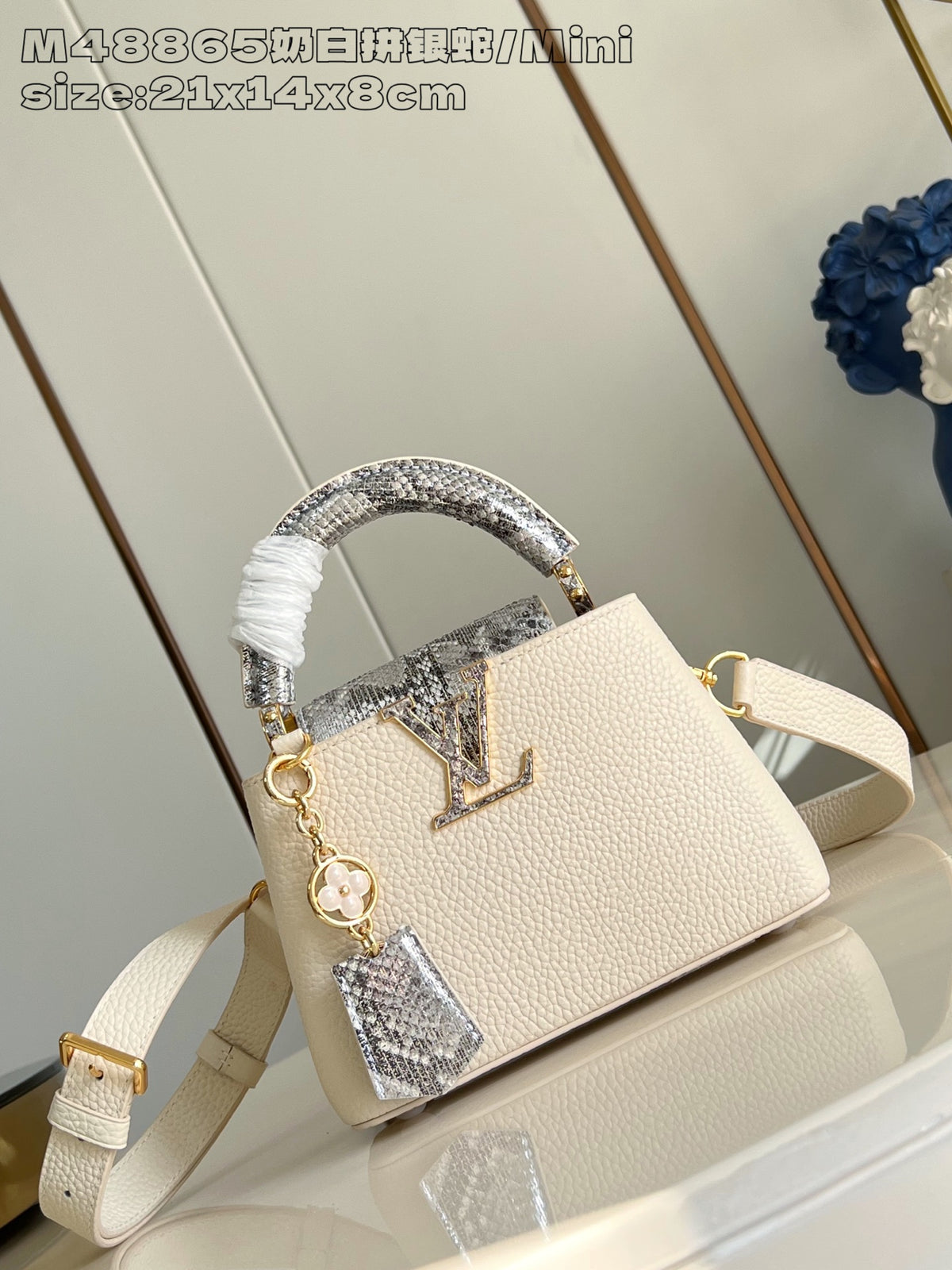China Replica LV Handbags 345usd Only