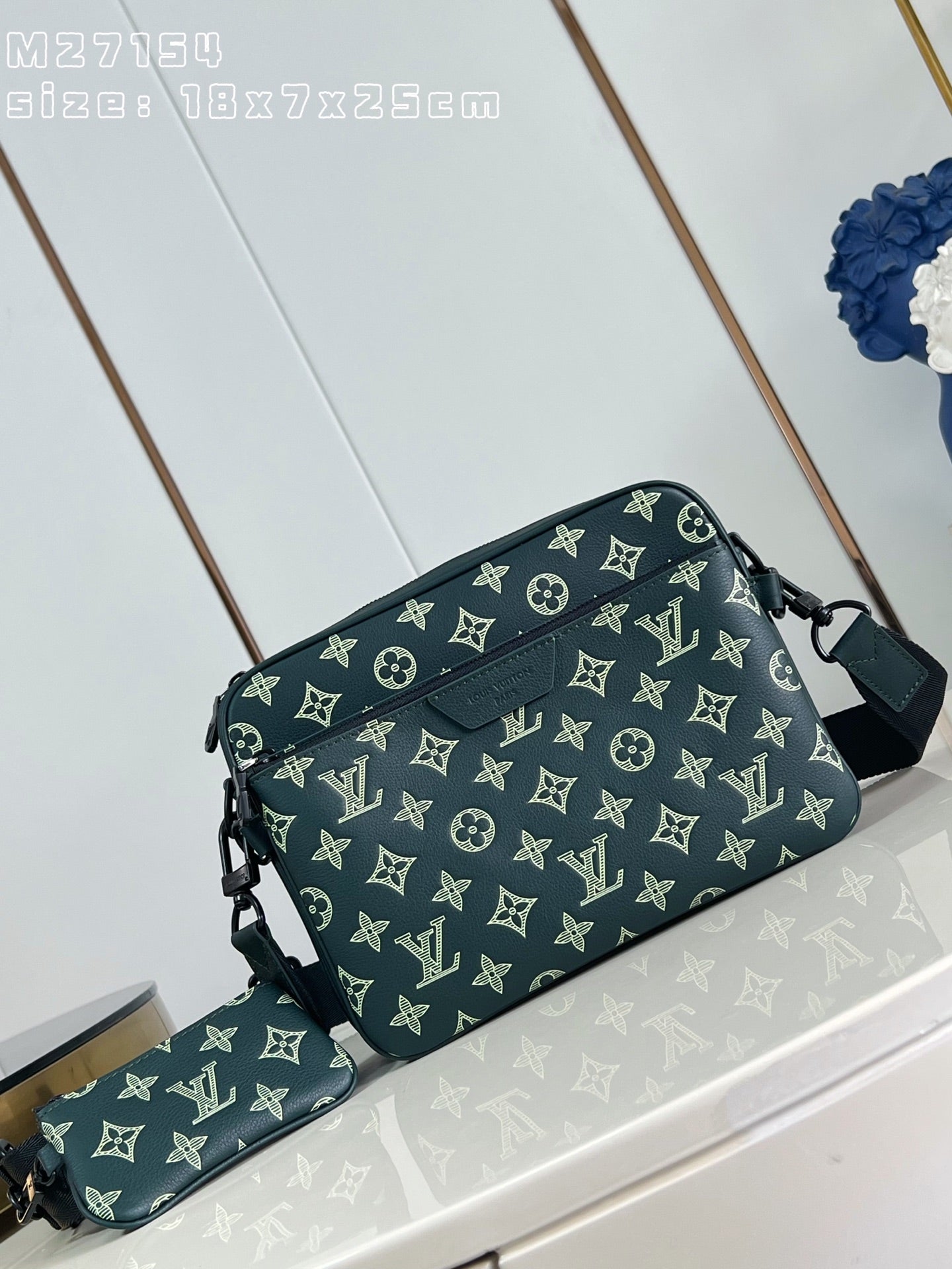 China Replica LV Handbags 180usd Only