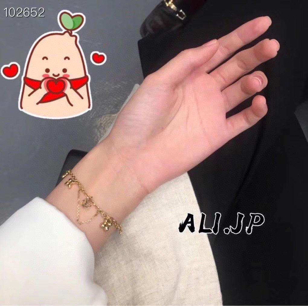 China Replica LV Bracelets 42usd Only
