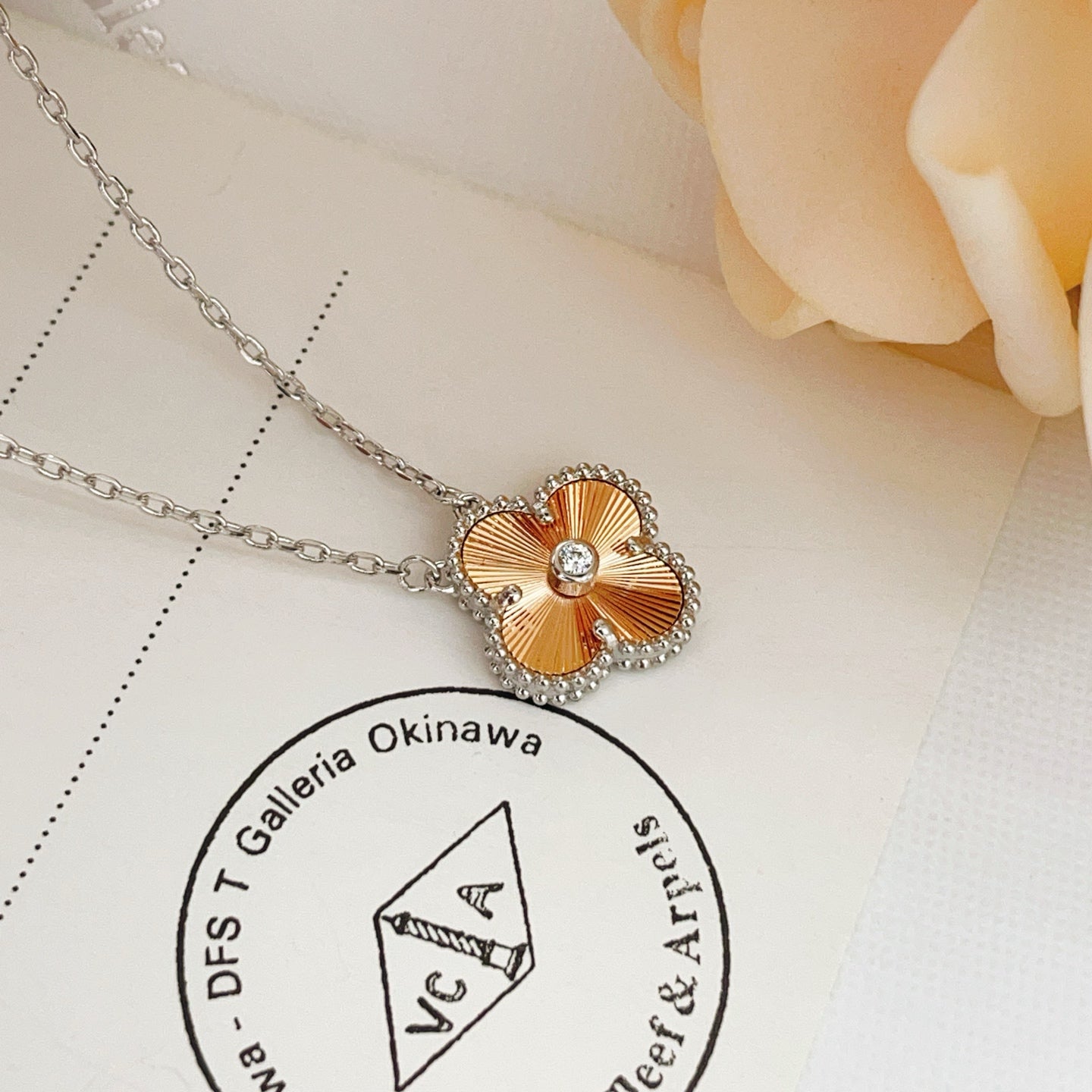 China Replica Van Cleef Arpels Necklaces 30usd Only
