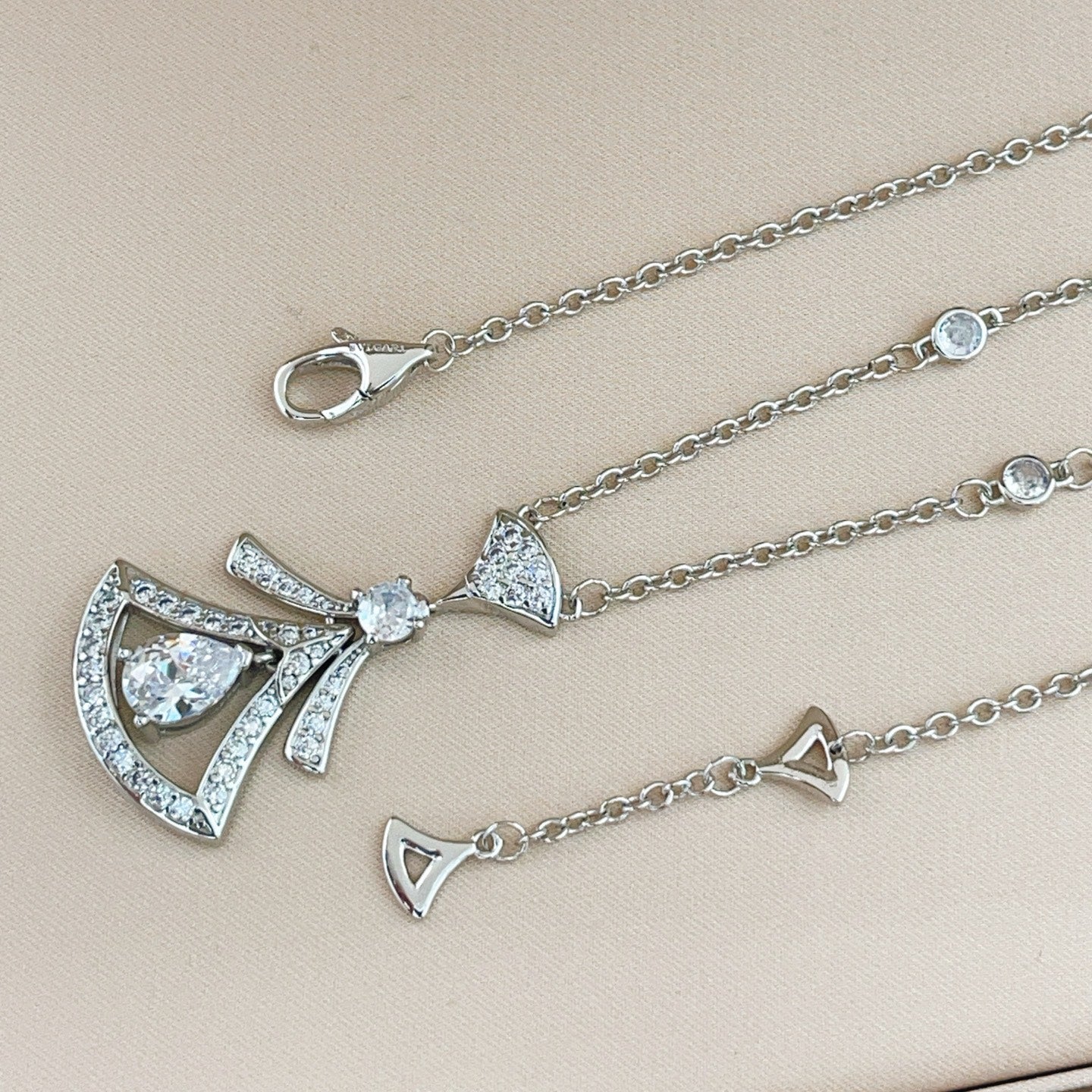 China Replica Bvlgari Necklaces 36usd Only