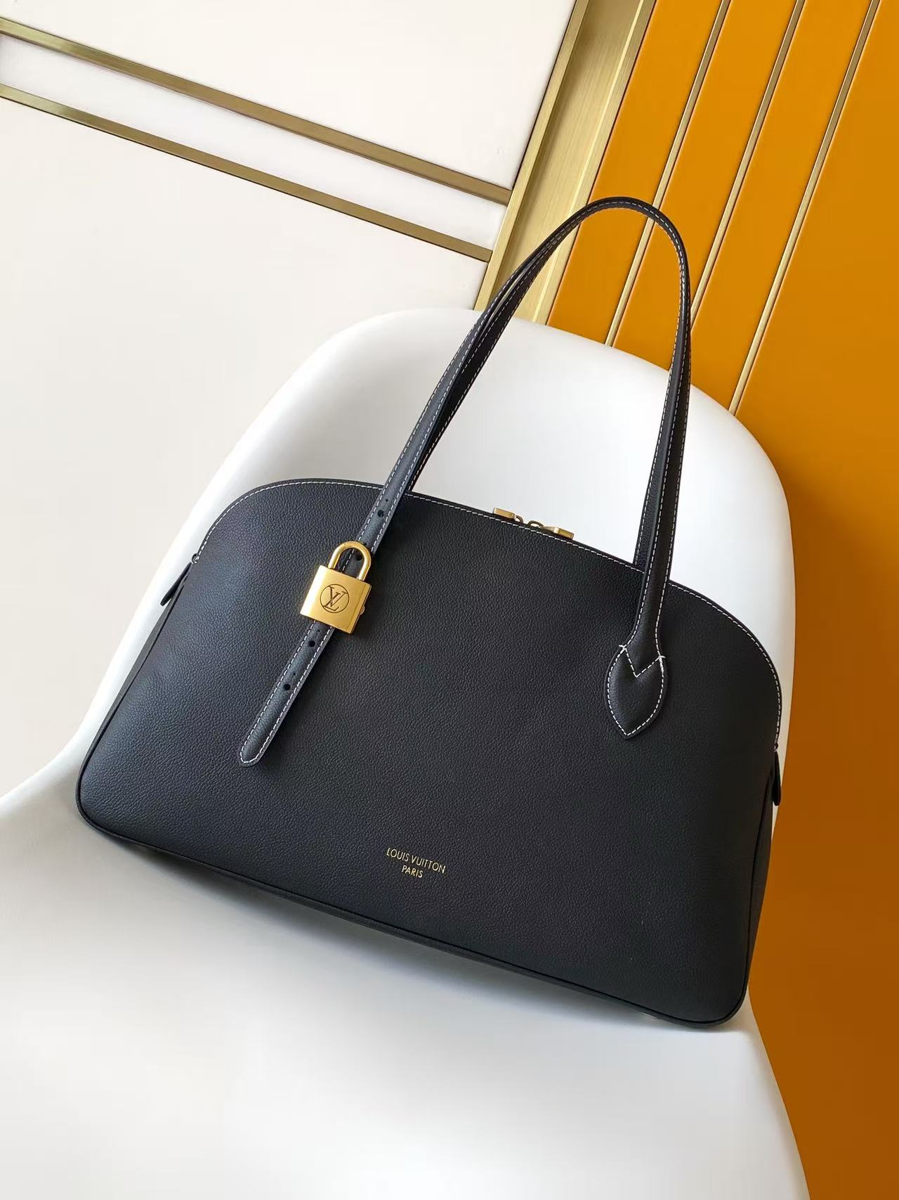 China Replica LV Handbags 174usd Only