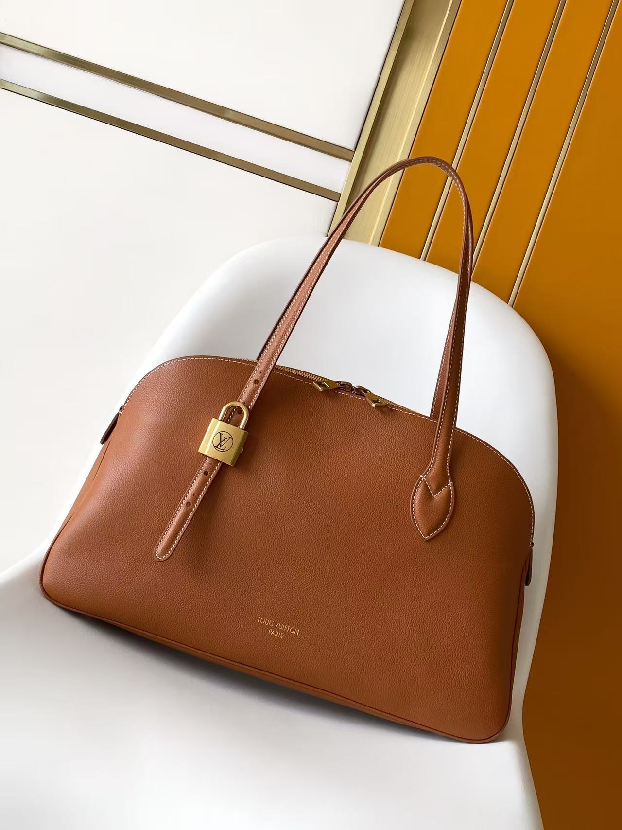 China Replica LV Handbags 174usd Only