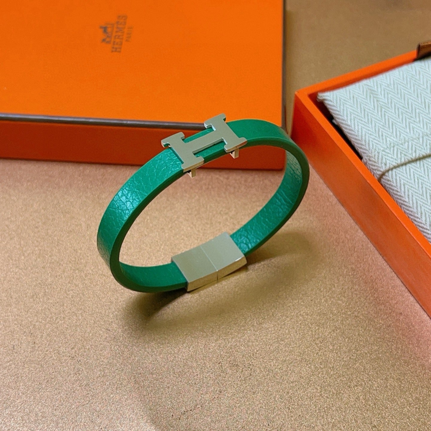 China Replica Hermes Bracelets 38usd Only