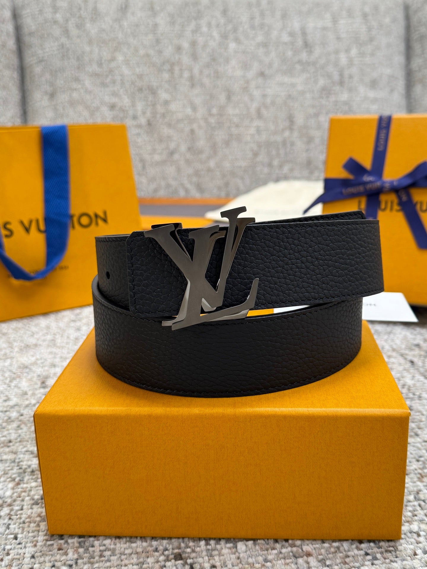 China Replica LV Belts 52usd Only