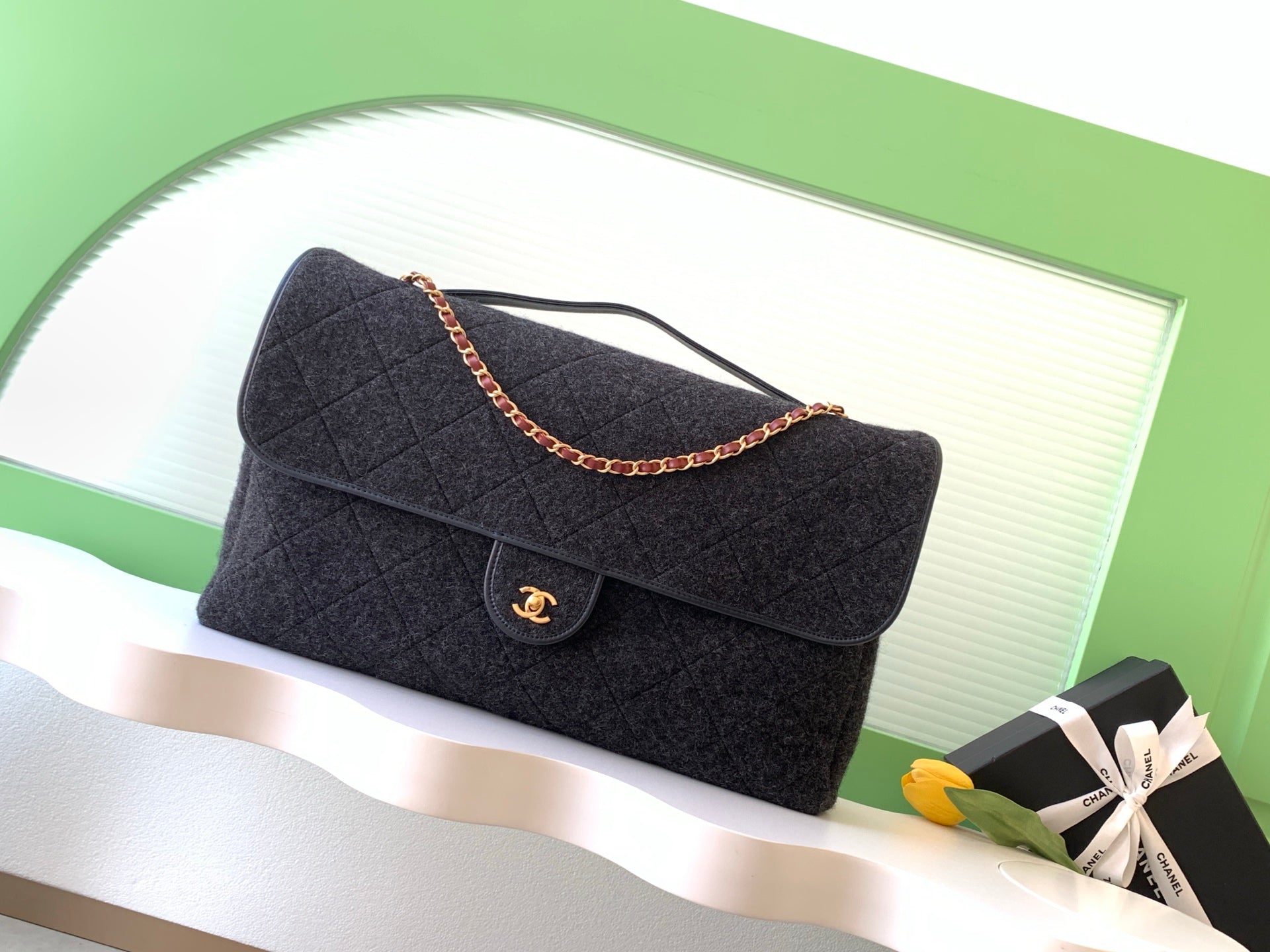 China Replica Chanel Handbags 243usd Only