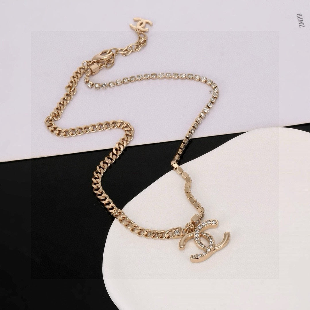 China Replica Chanel Necklaces 30usd Only