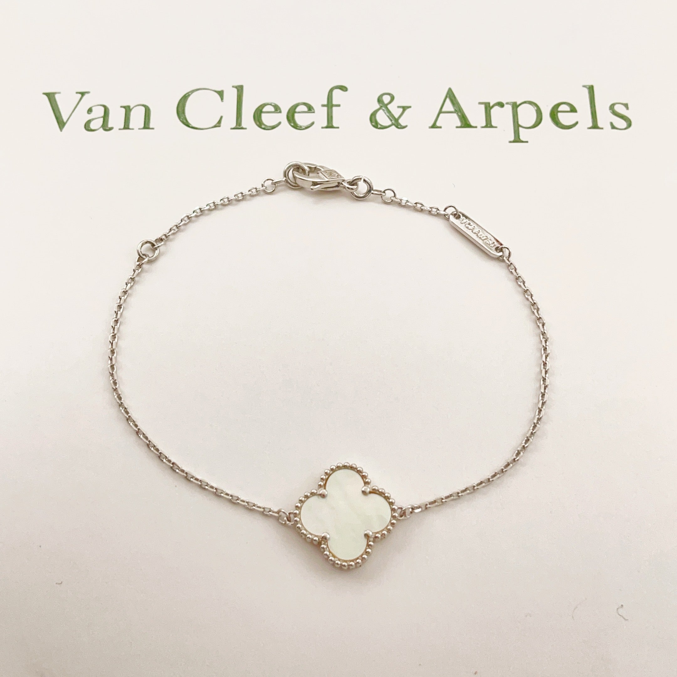 China Replica Van Cleef Arpels Bracelets 22usd Only