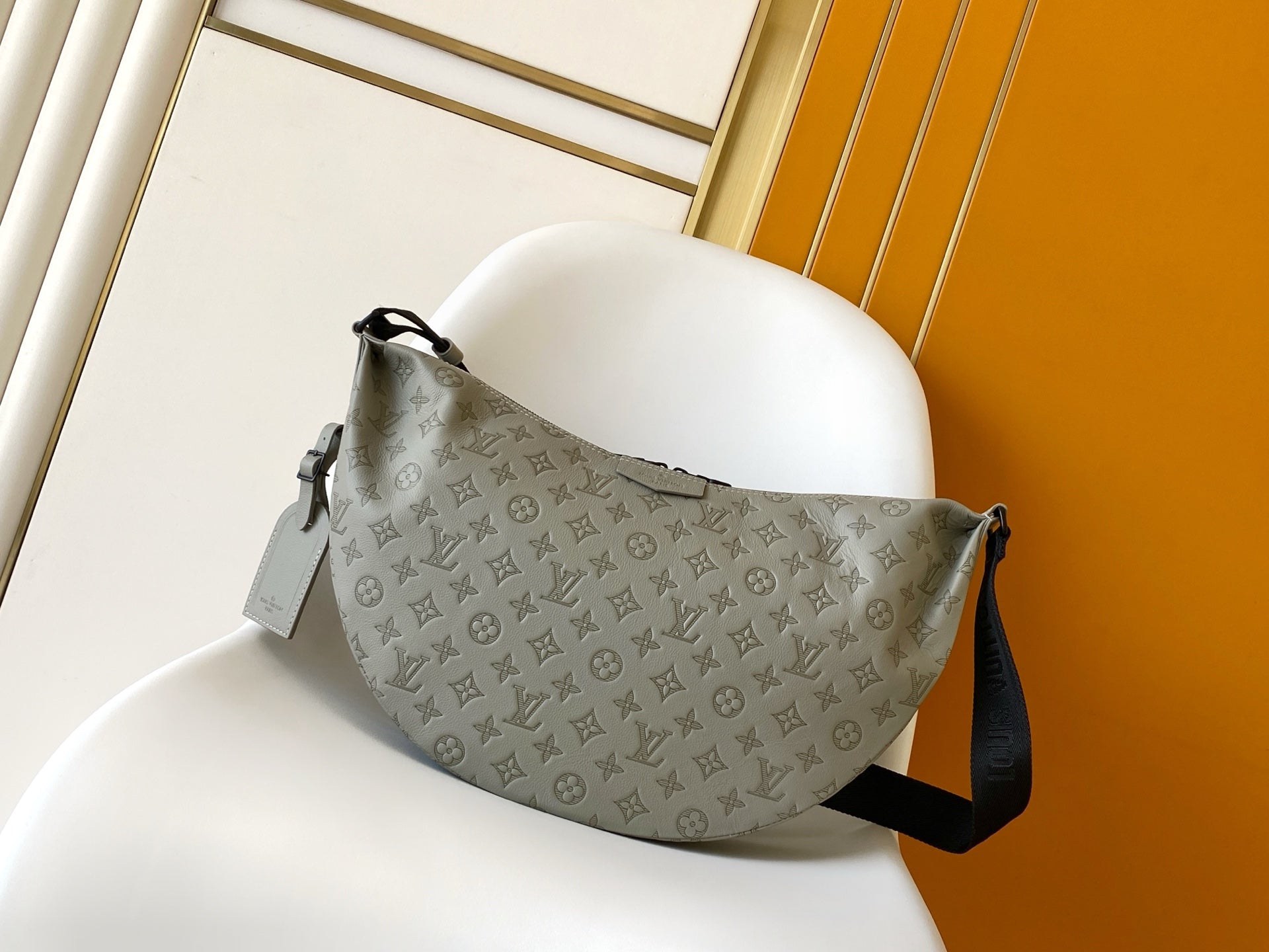 China Replica LV Handbags 168usd Only