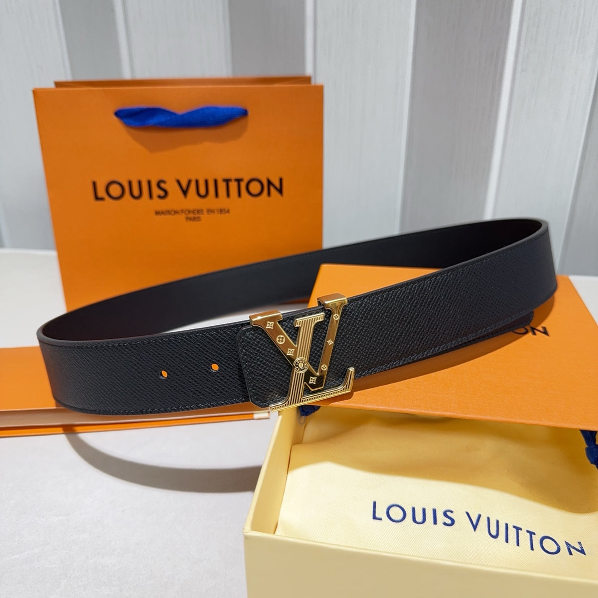 China Replica LV Belts 49usd Only