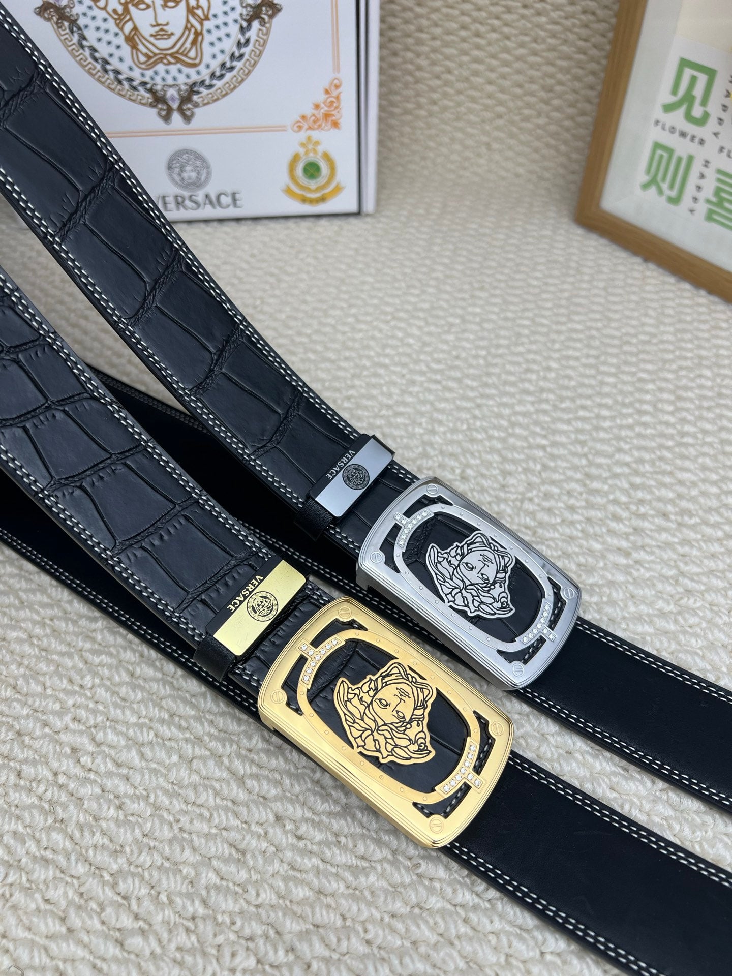 China Replica Versace Belts 70usd Only