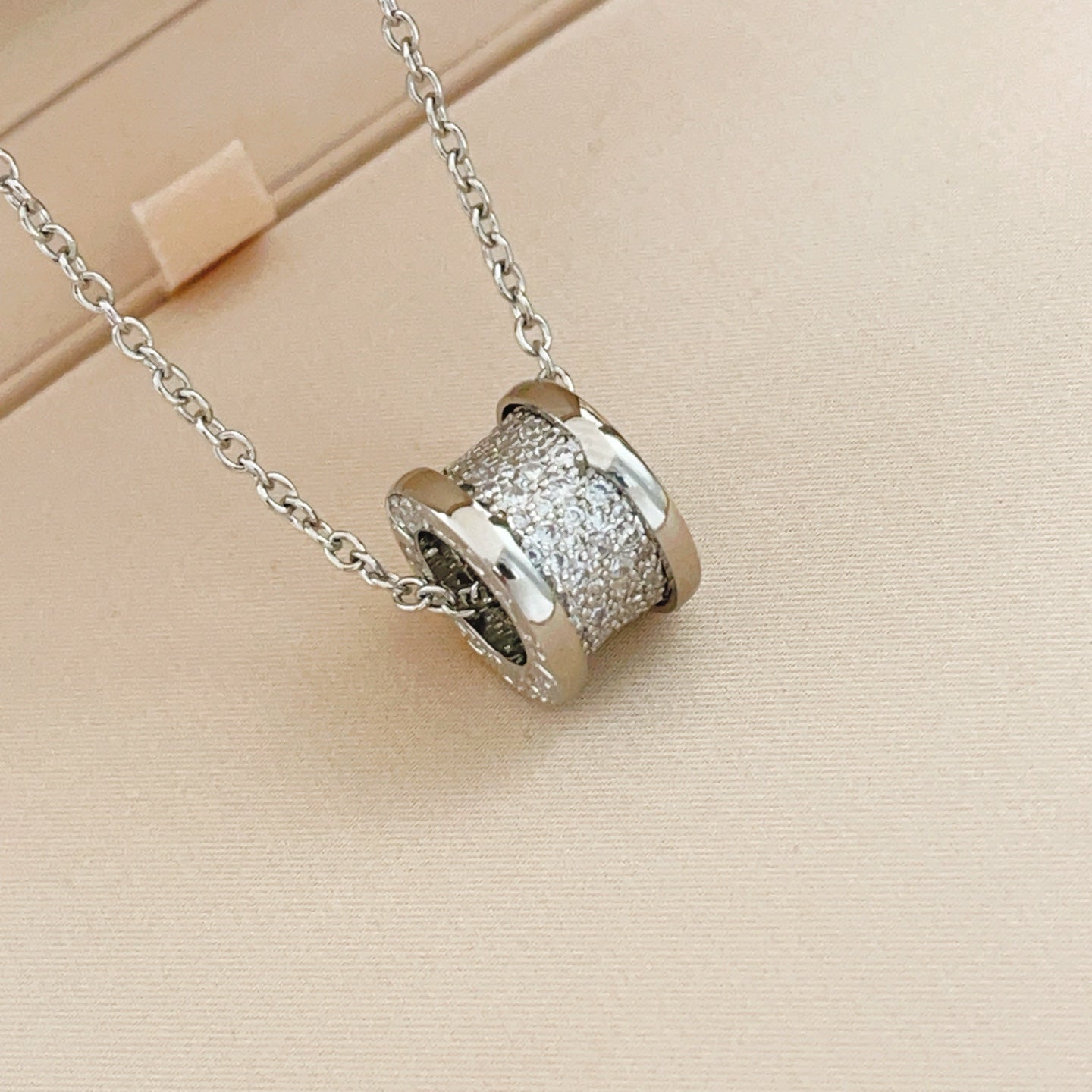 China Replica Bvlgari Necklaces 37usd Only