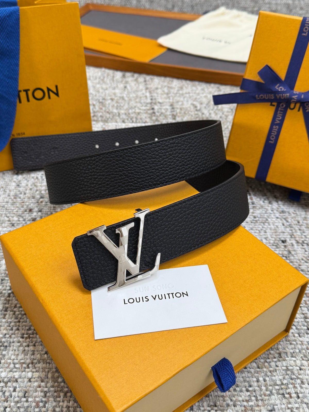 China Replica LV Belts 46usd Only