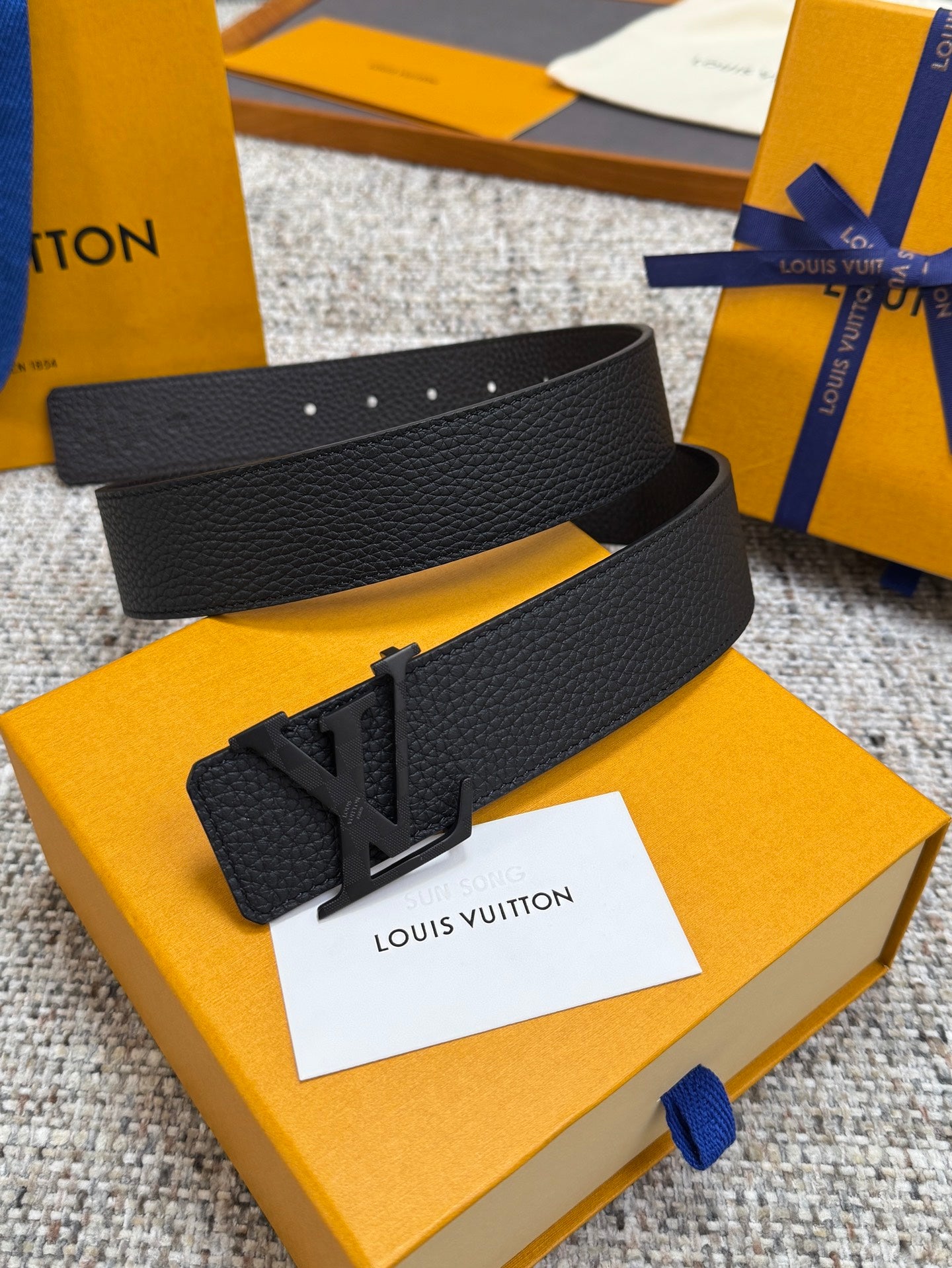 China Replica LV Belts 46usd Only
