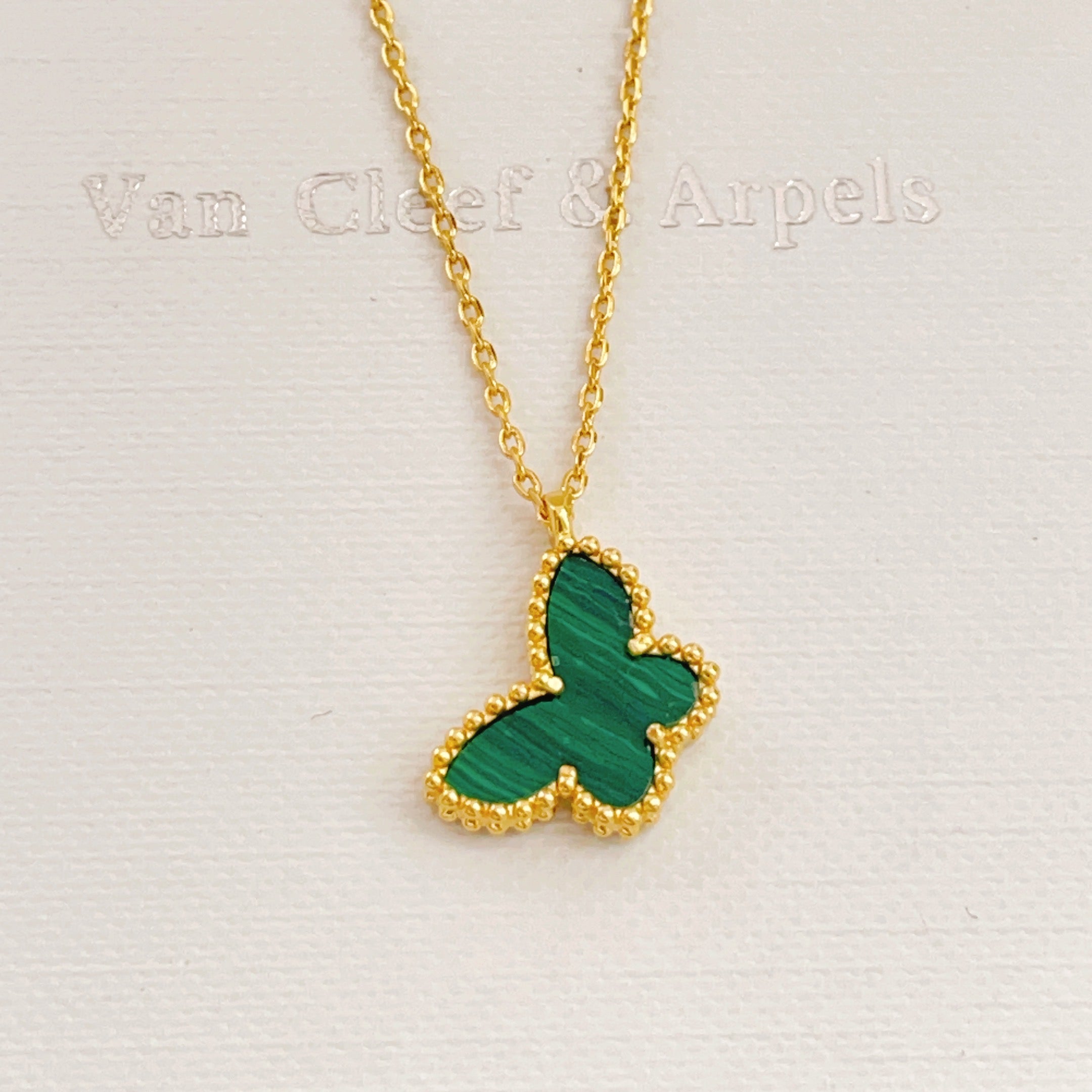 China Replica Van Cleef Arpels Necklaces 37usd Only
