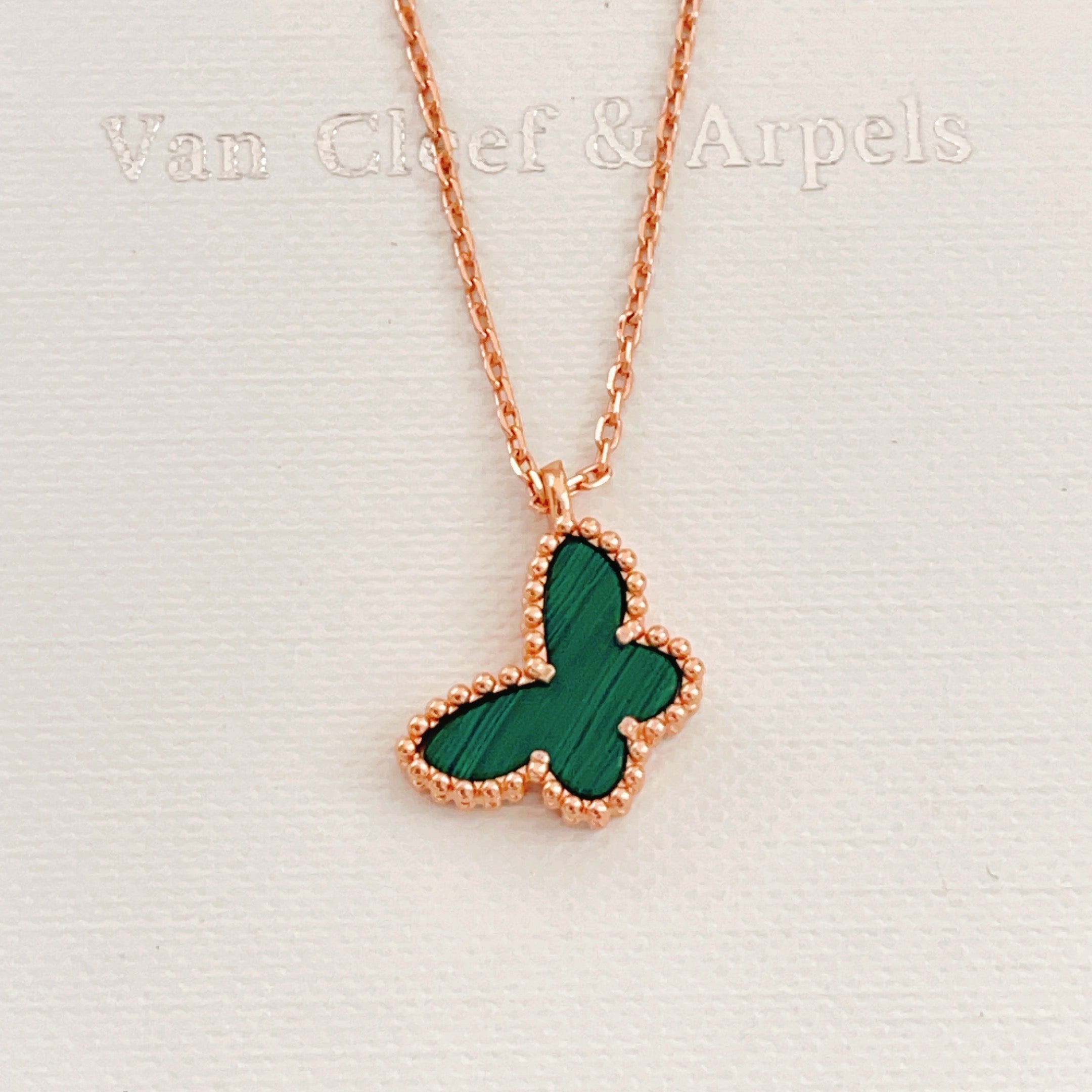 China Replica Van Cleef Arpels Necklaces 37usd Only