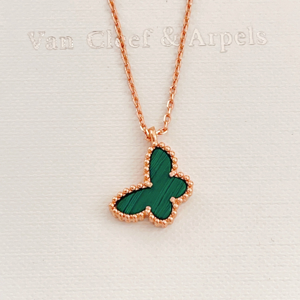 China Replica Van Cleef Arpels Necklaces 37usd Only