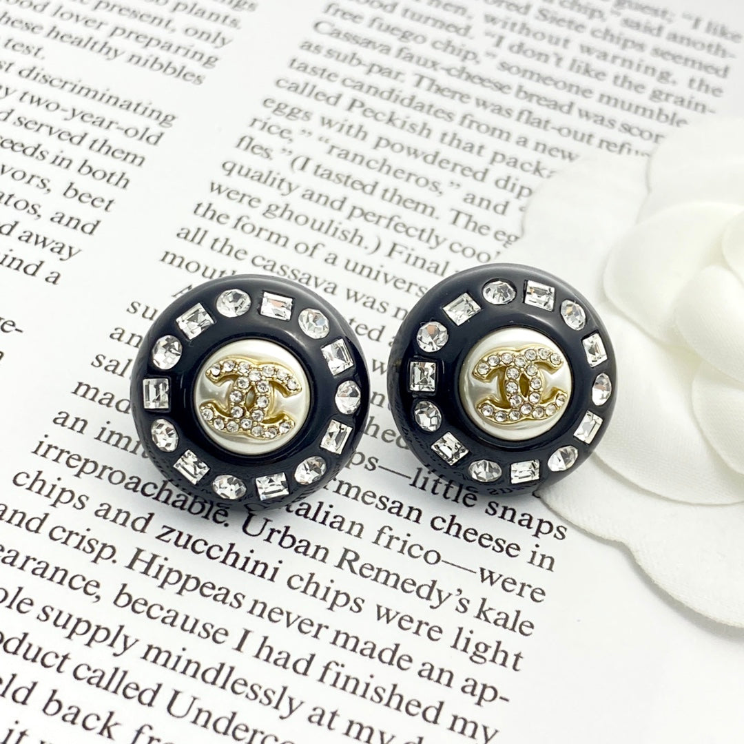 China Replica Chanel Earrings 30usd Only