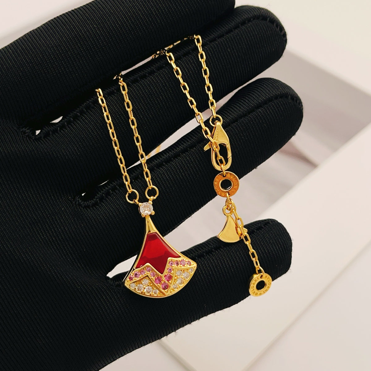 China Replica Bvlgari Necklaces 38usd Only