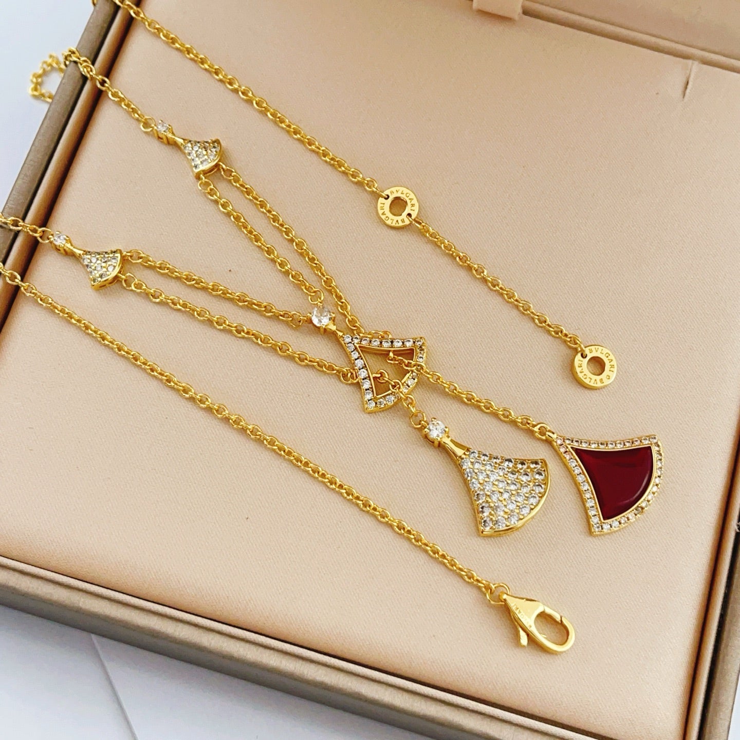 China Replica Bvlgari Necklaces 42usd Only
