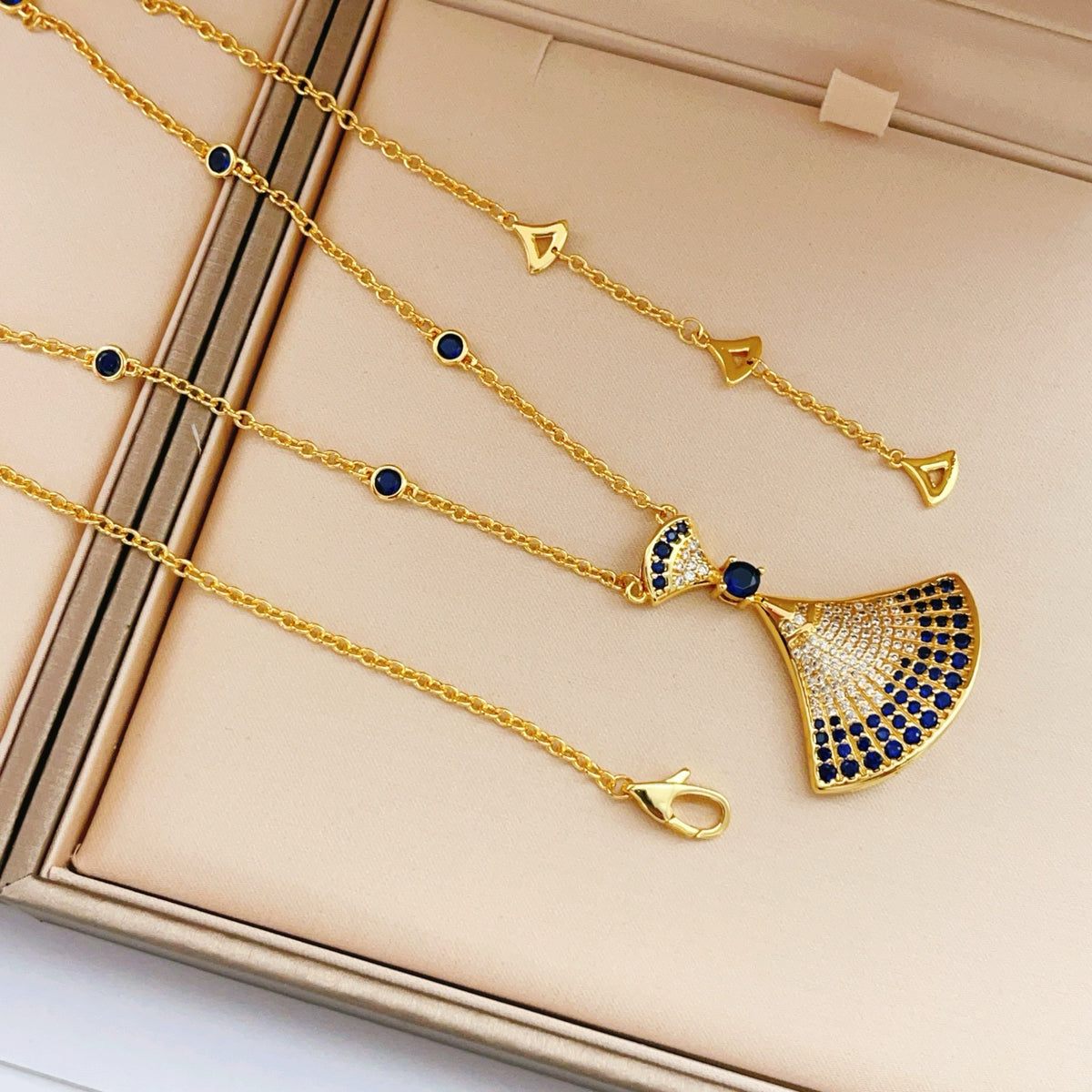 China Replica Bvlgari Necklaces 42usd Only