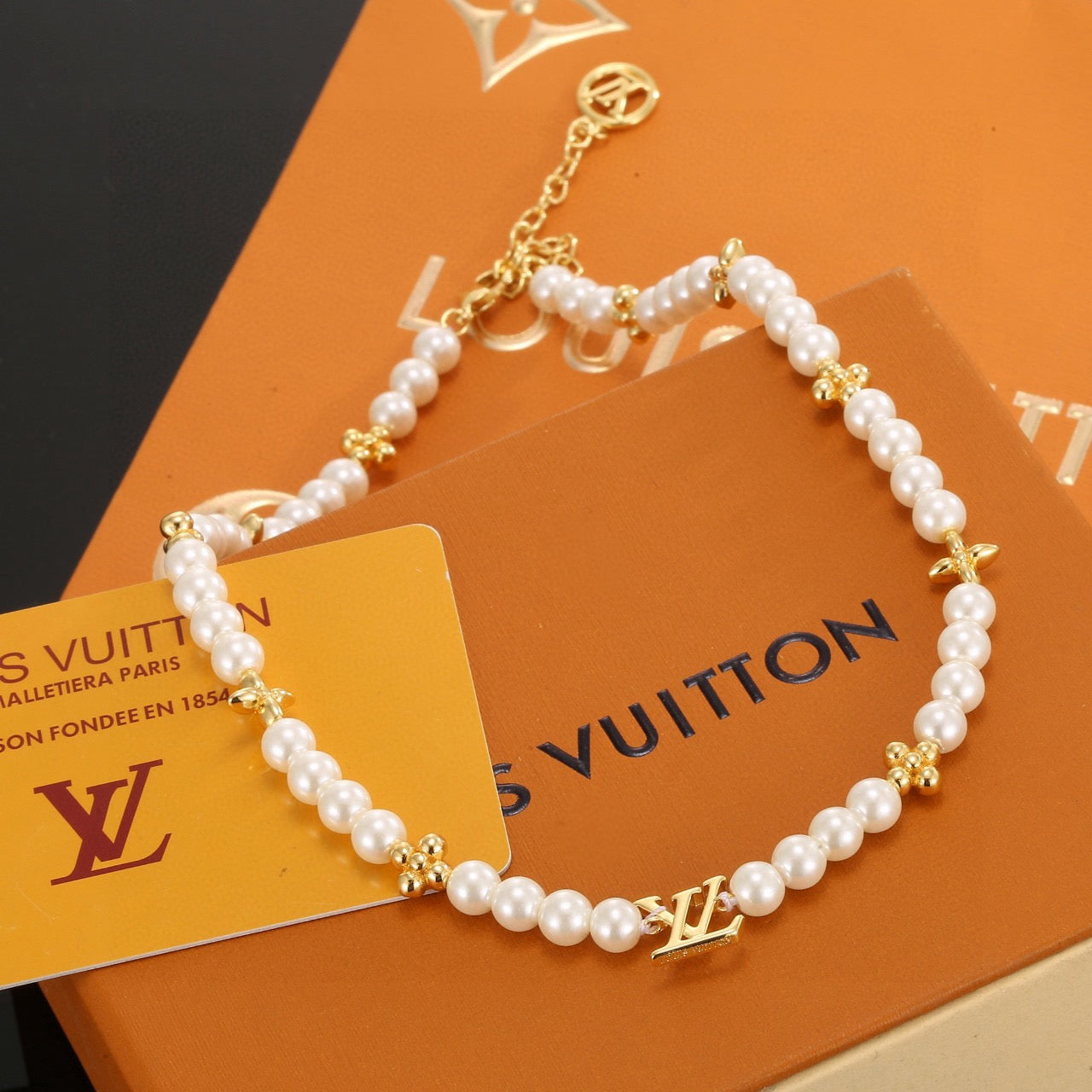 China Replica LV Necklaces 36usd Only