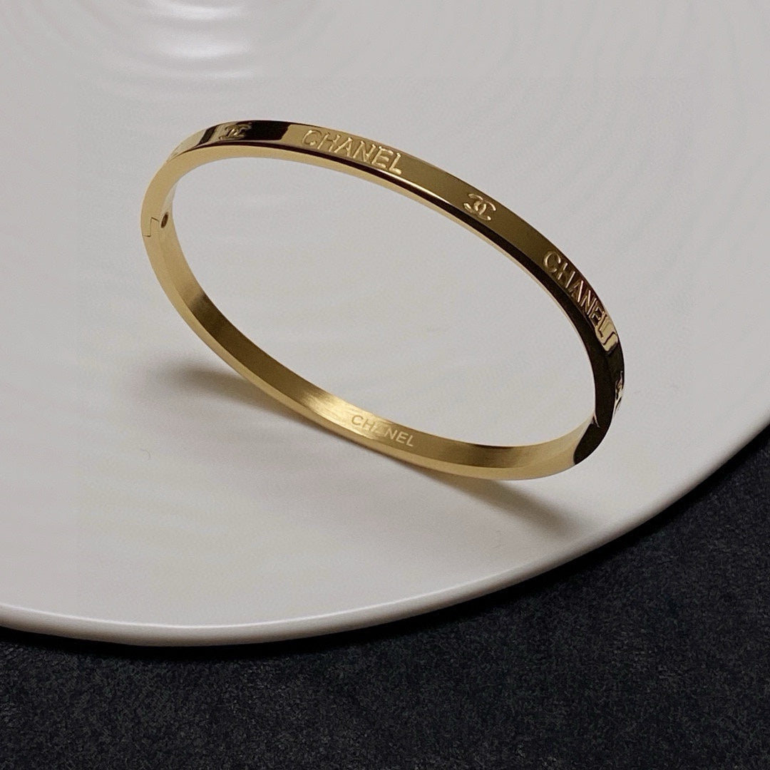 China Replica Chanel Bracelets 22usd Only