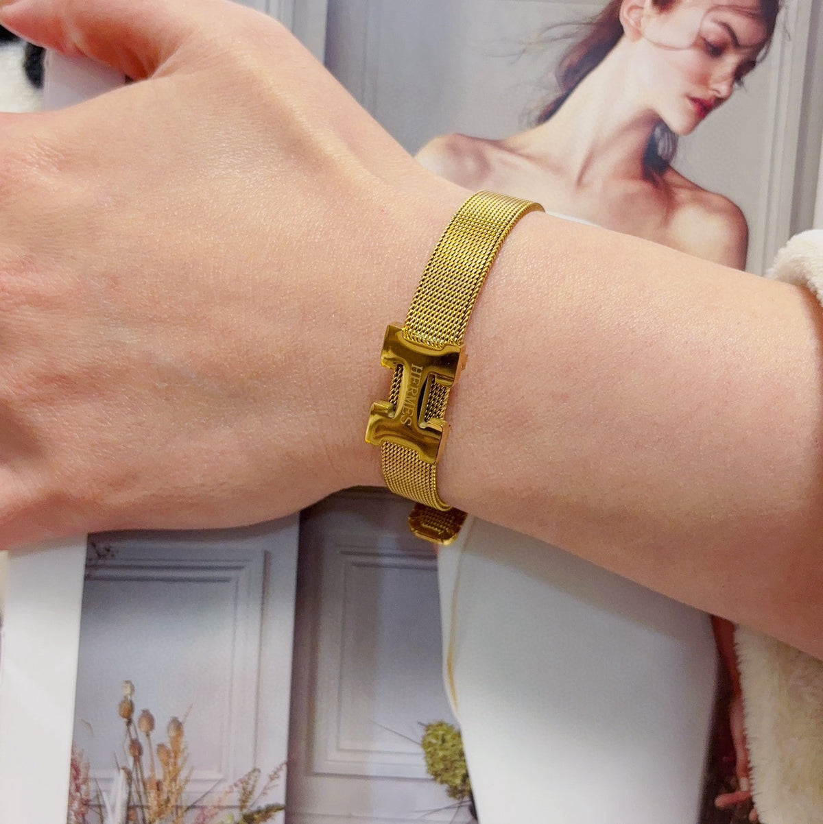 China Replica Hermes Bracelets 22usd Only