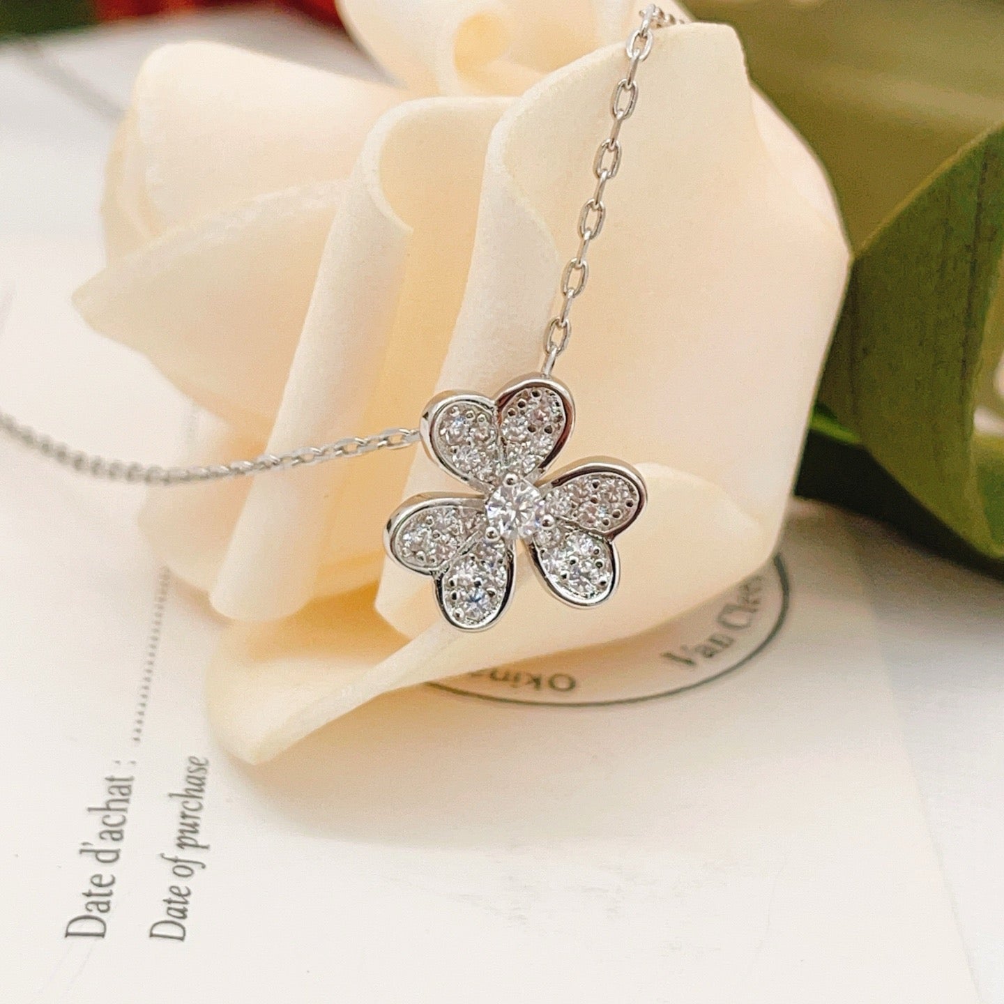 China Replica Van Cleef Arpels Necklaces 30usd Only