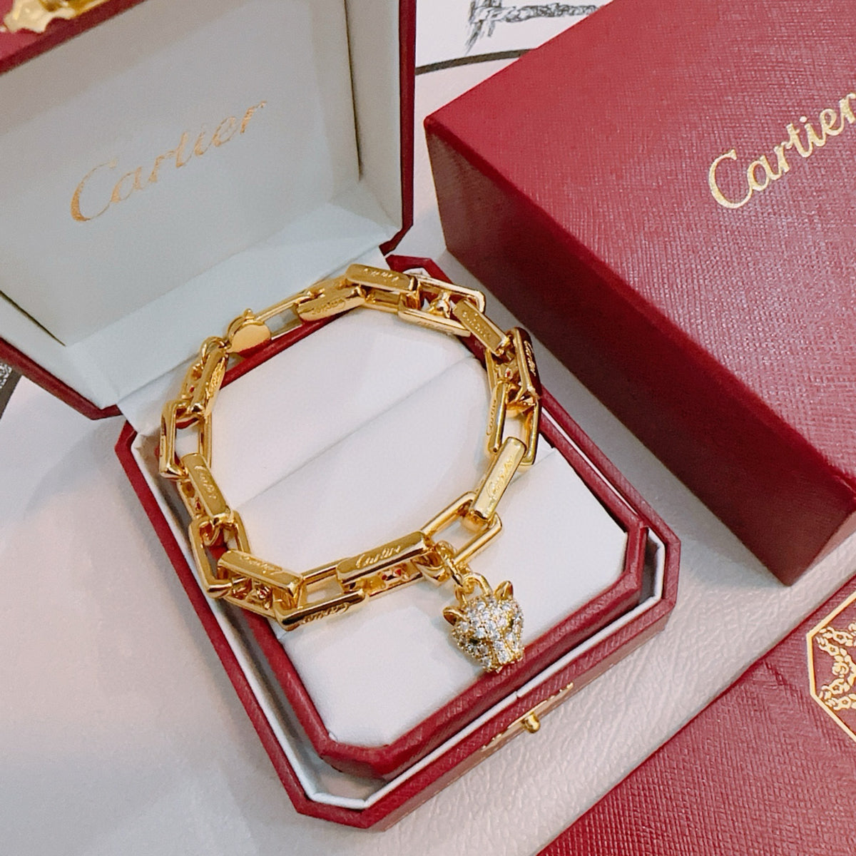 China Replica Cartier Bracelets 70usd Only