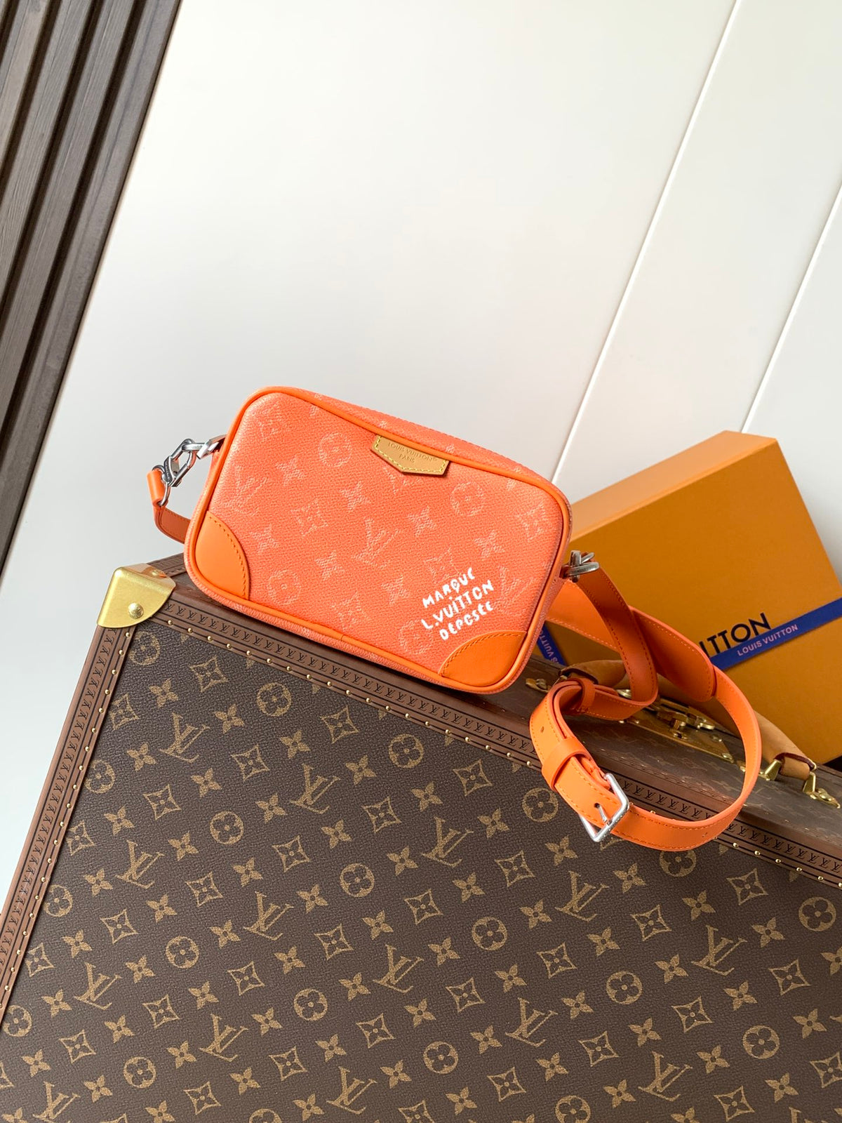 China Replica LV Handbags 123usd Only