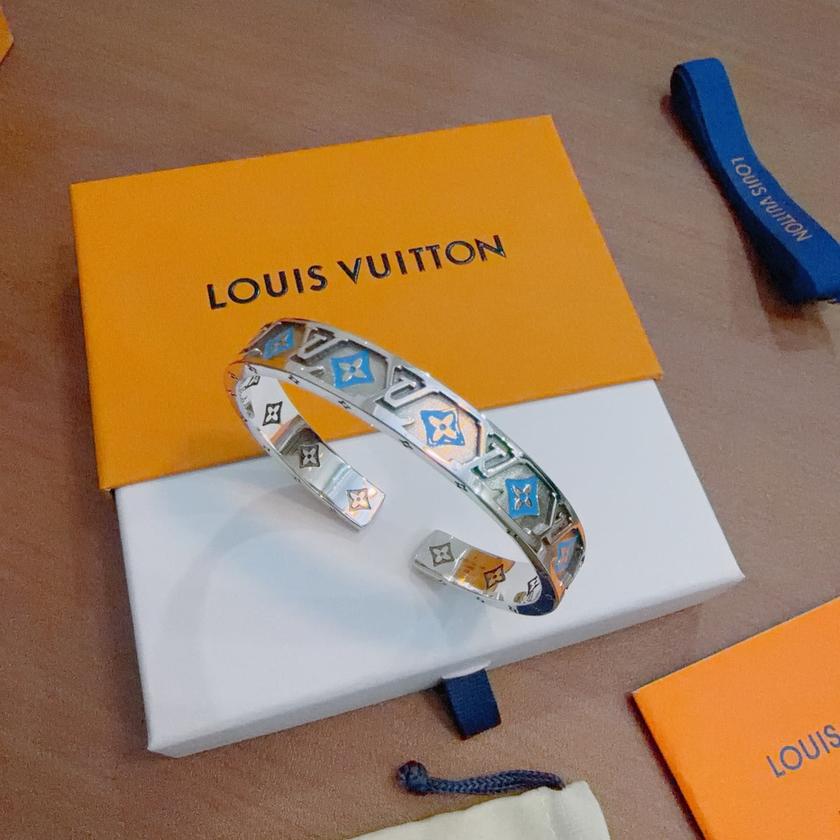 China Replica LV Necklaces 96usd Only
