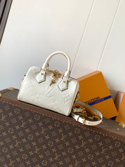 China Replica LV Handbags 162usd Only