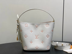 China Replica LV Handbags 162usd Only