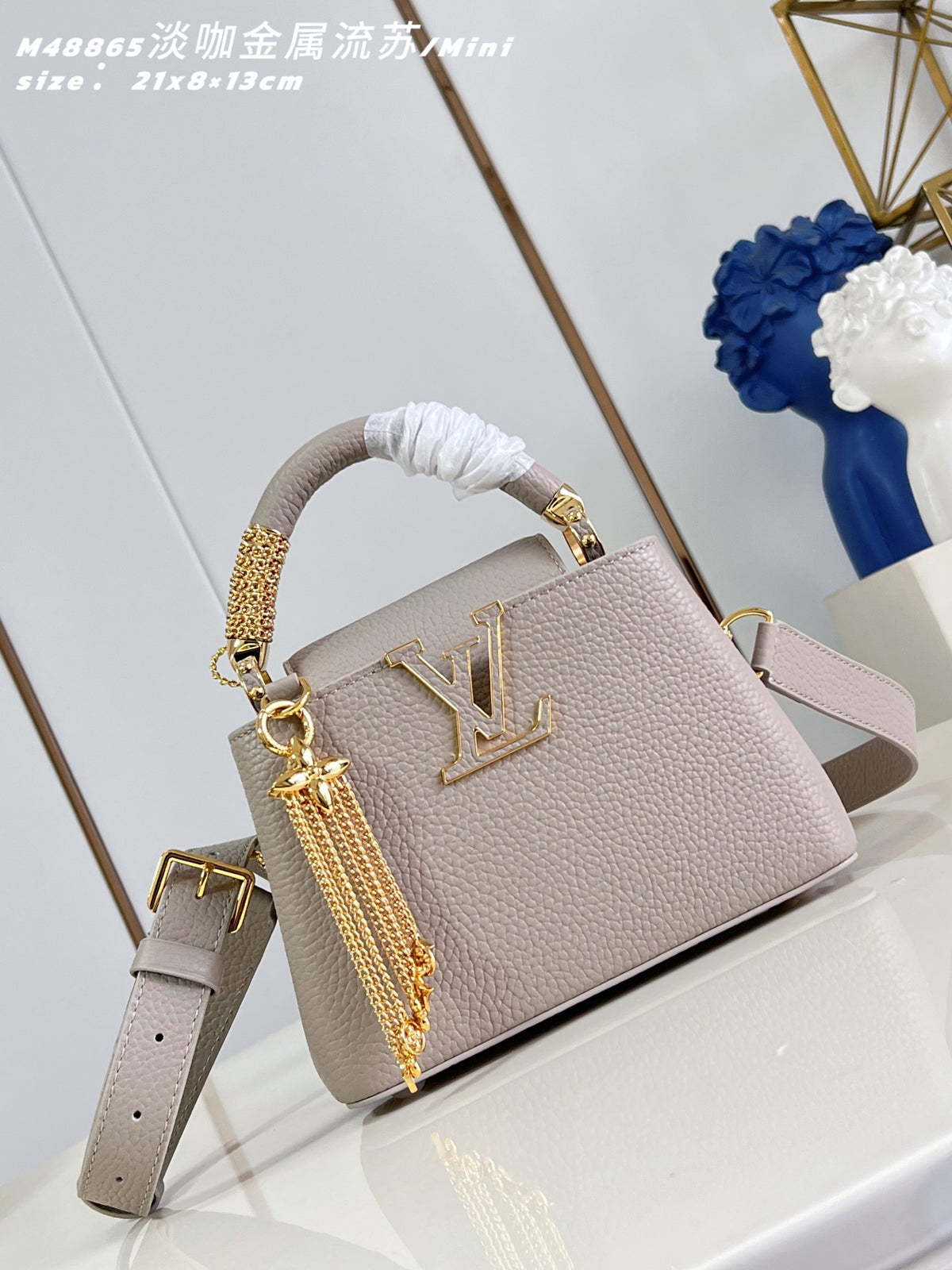 China Replica LV Handbags 345usd Only