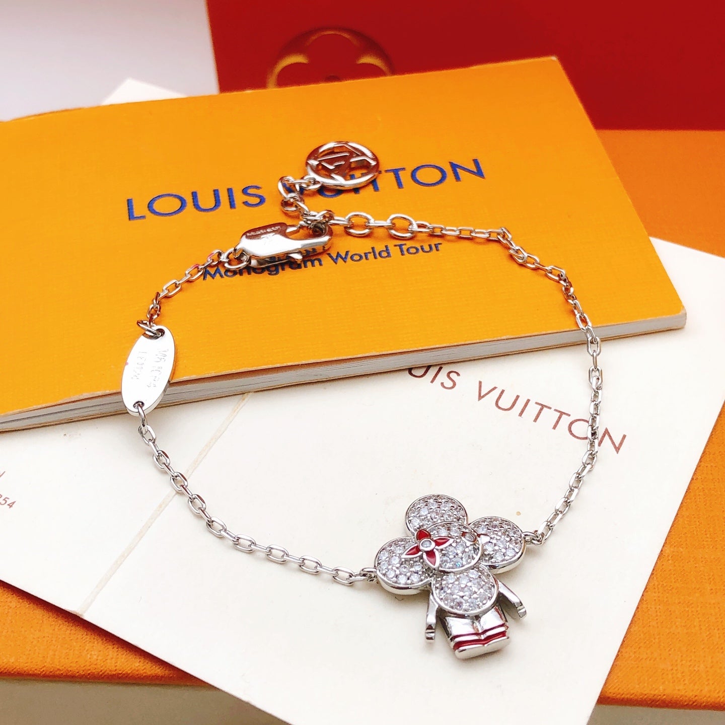 China Replica LV Bracelets 25usd Only