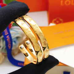 China Replica LV Earrings 28usd Only