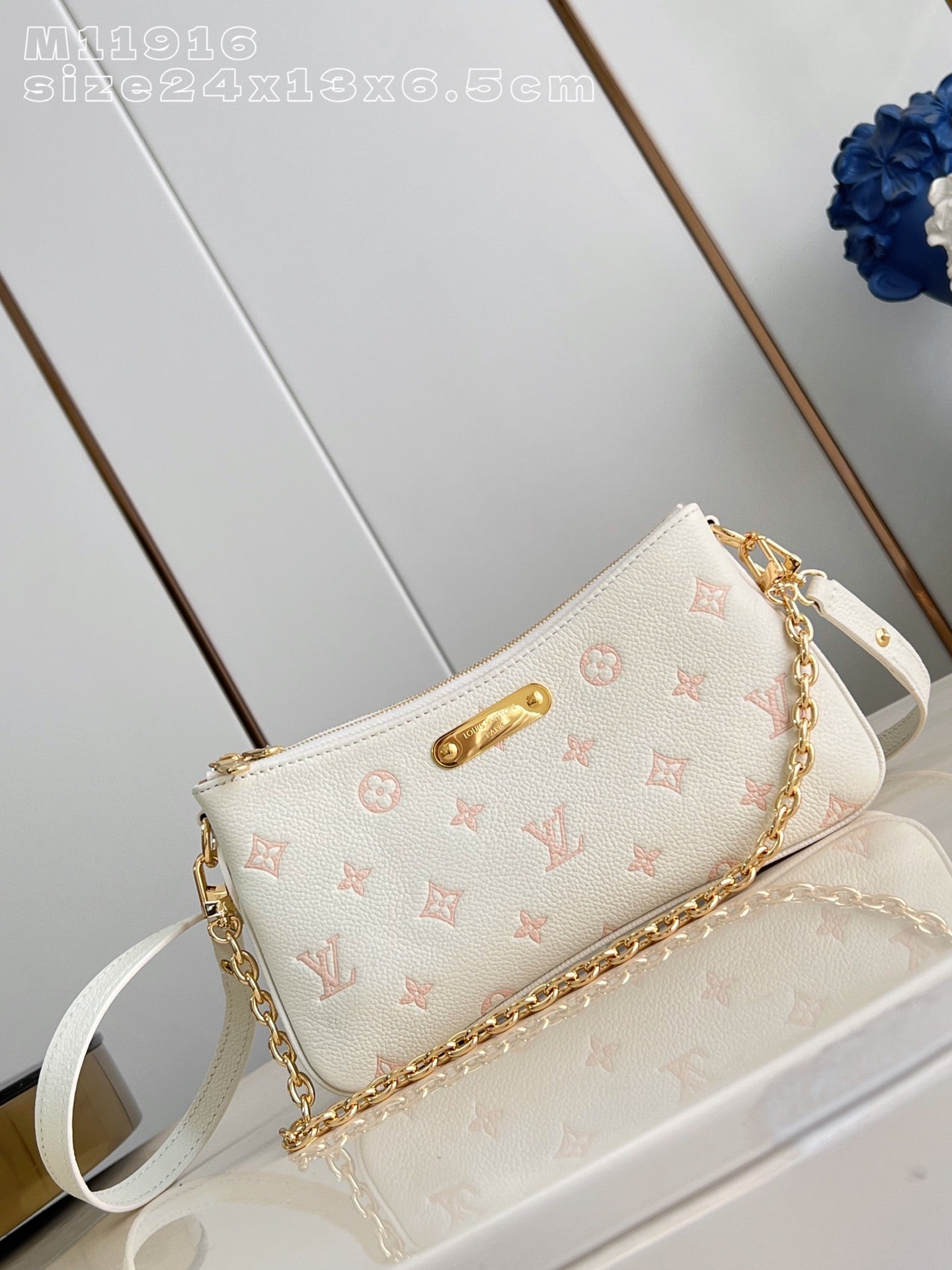 China Replica LV Handbags 180usd Only