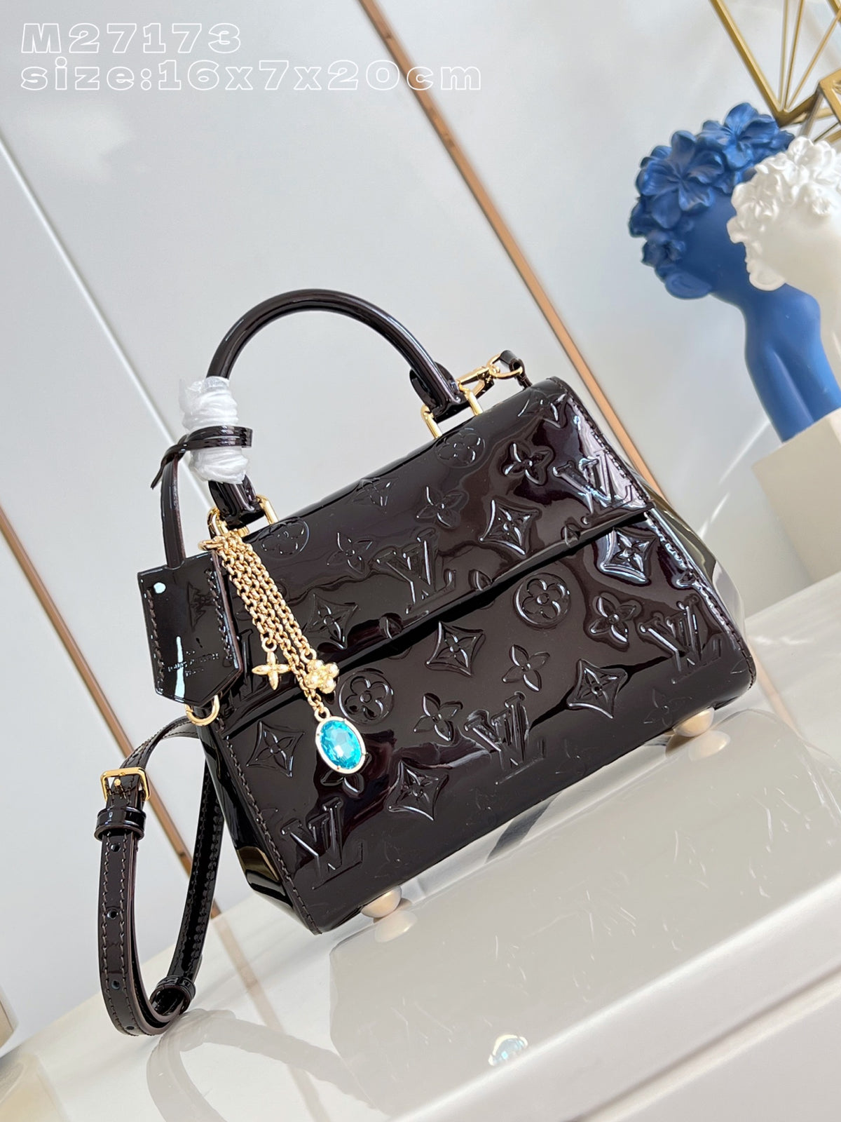 China Replica LV Handbags 225usd Only