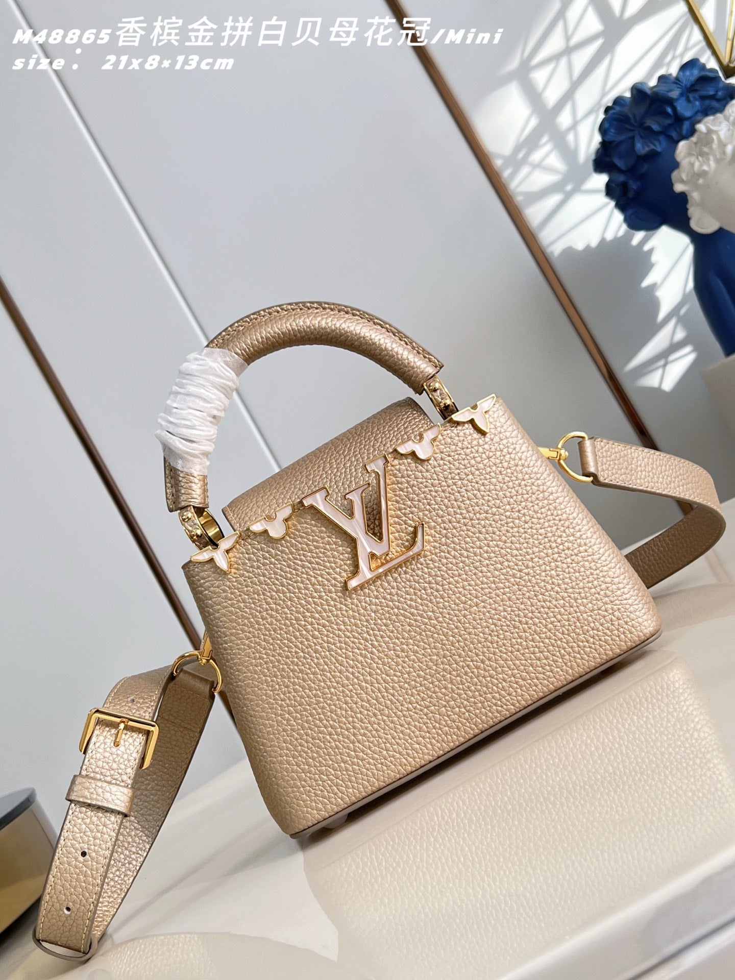 China Replica LV Handbags 300usd Only