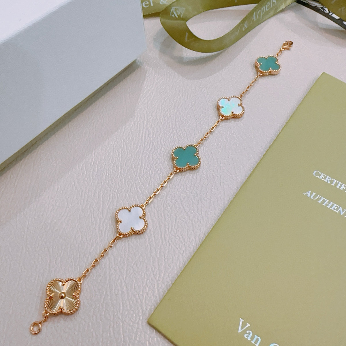 China Replica Van Cleef Arpels Bracelets 40usd Only