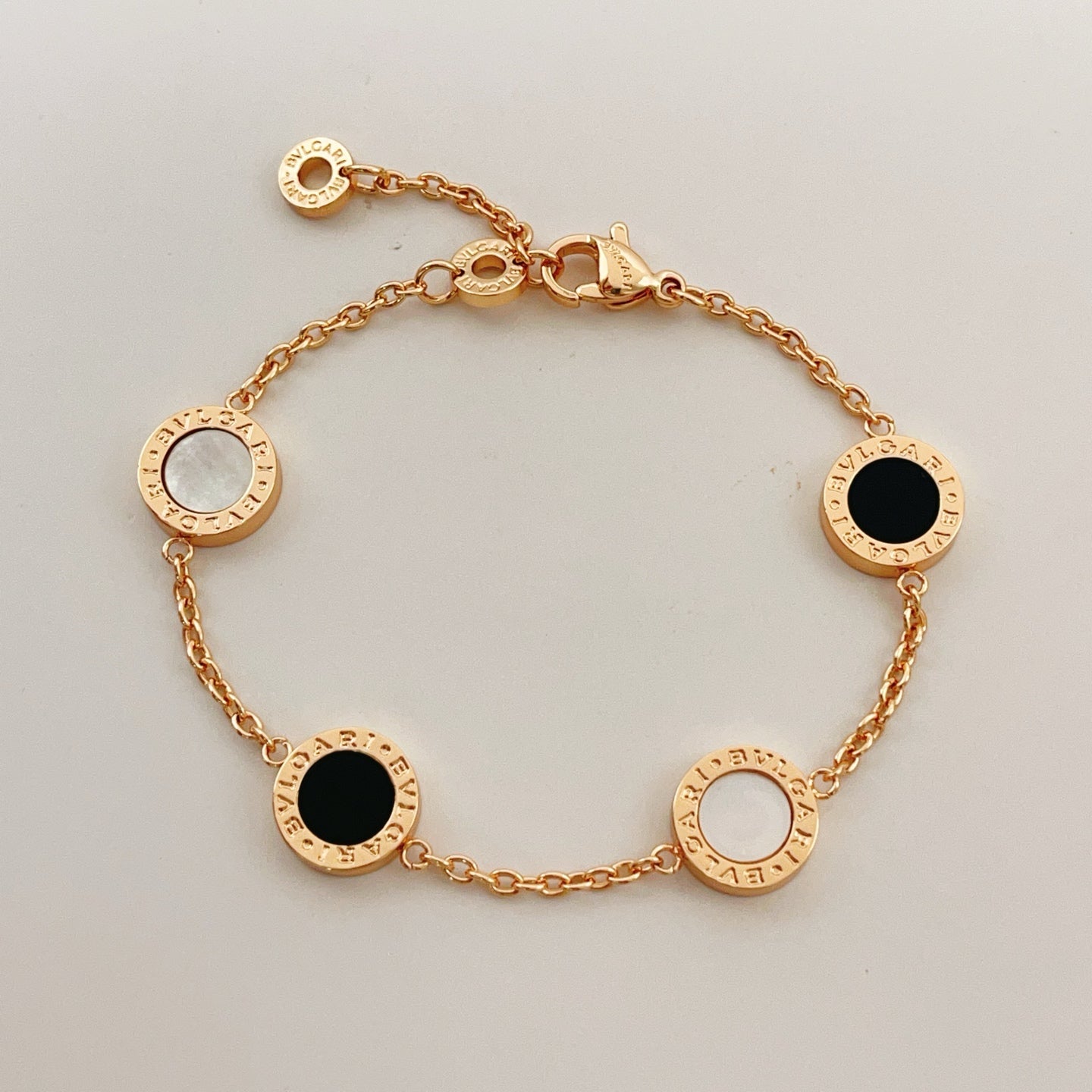 China Replica Bvlgari Bracelets 30usd Only