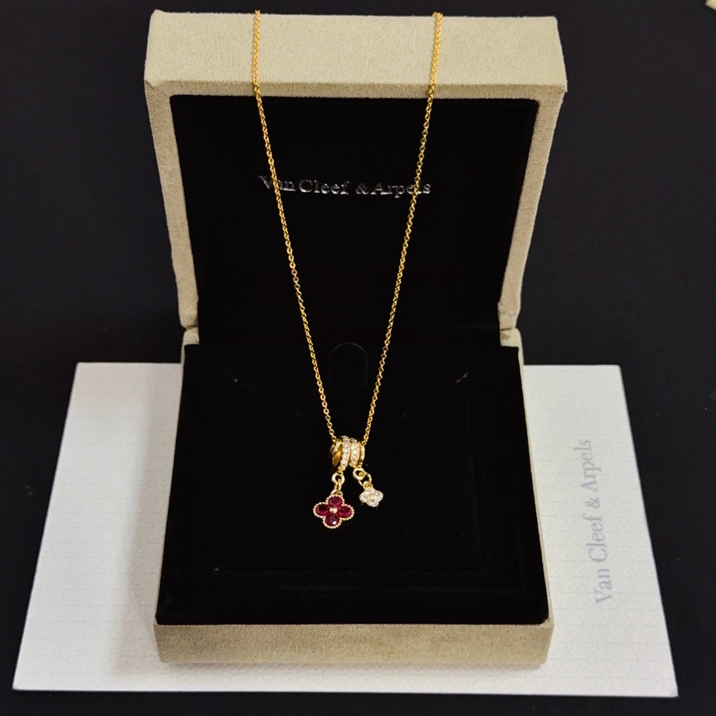 China Replica Van Cleef Arpels Necklaces 63usd Only