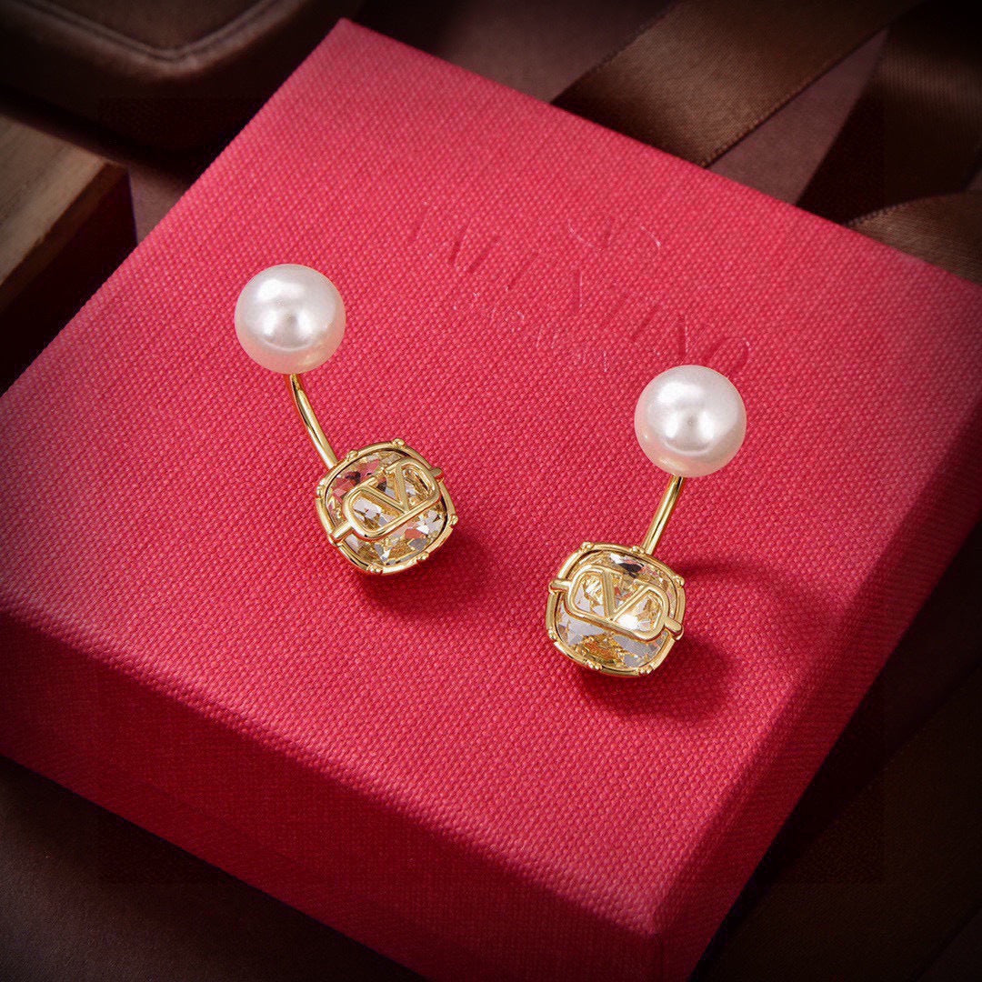 China Replica Valentino Earrings 22usd Only